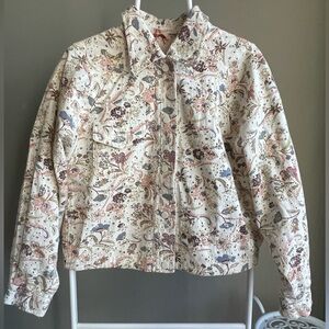 Solitaire eyelet floral jacket